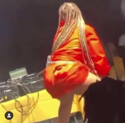 Upvote if you’d get behind that😮‍💨😮‍💨😮‍💨