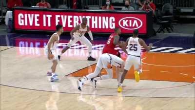 [Highlight] Damian Lillard turns on the jets and gets Frank Kaminsky trippin' and finishes with the left hand