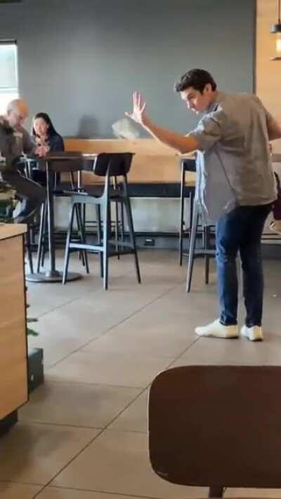 Yo this guy making me feel trippy