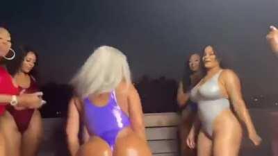 u_ttr603 - Video #6215