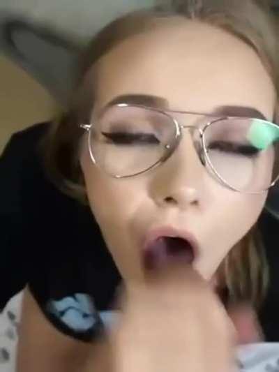 She Would Make You Cum In Seconds