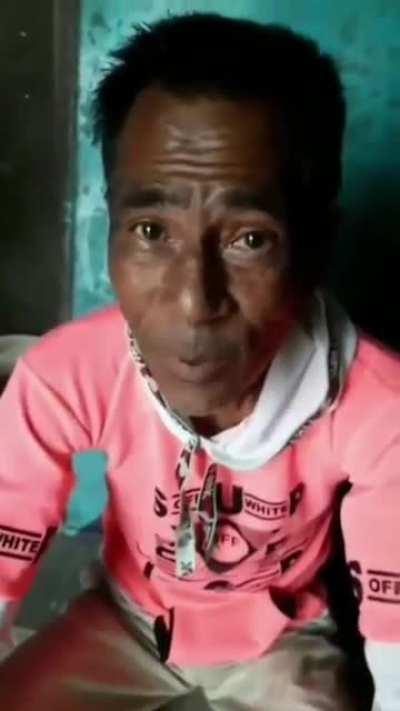 When I see someone watching sunraybee old videos when he had a weird accent