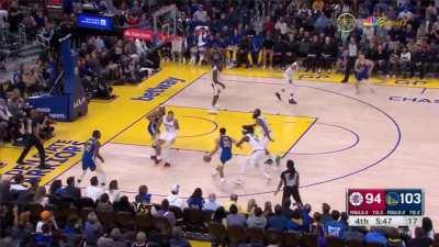 [Highlight] Steph Curry gets past Mann and Harden for the layup