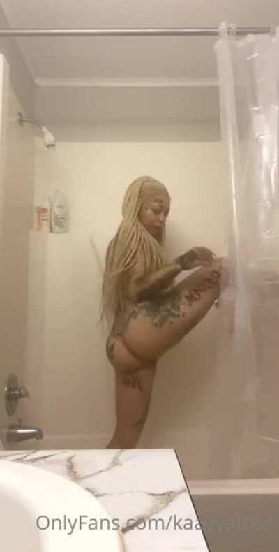 She just need to bust it open one time.. then ill be complete.