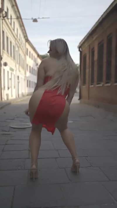 Stay Pantyless Neringa <3