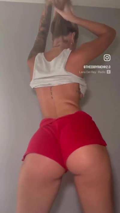 Rachael (@theebbyrxchh2.0)