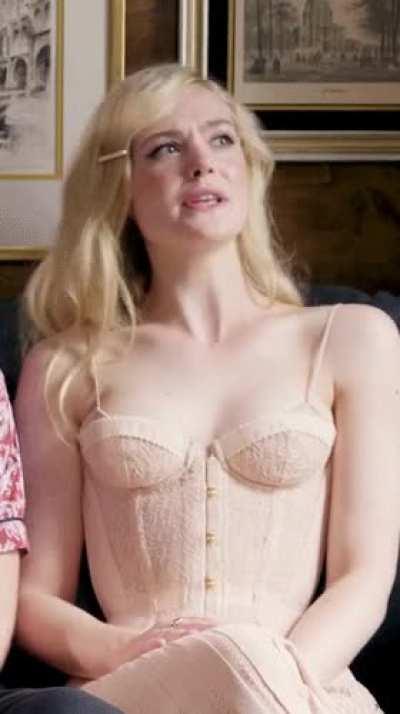 Elle Fanning