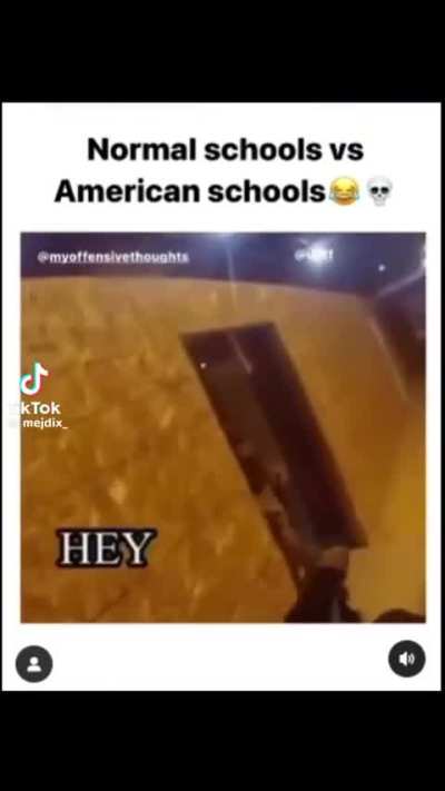 Reminds me of two familiar and similar looking people