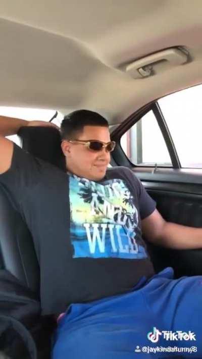 Customer asks politely for missing order