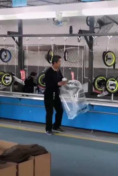 Aang; bender of air, master of packing