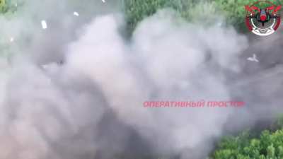 Flying robot fighting a ground robot