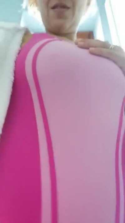 Cameltoe with Lavinia Della Love