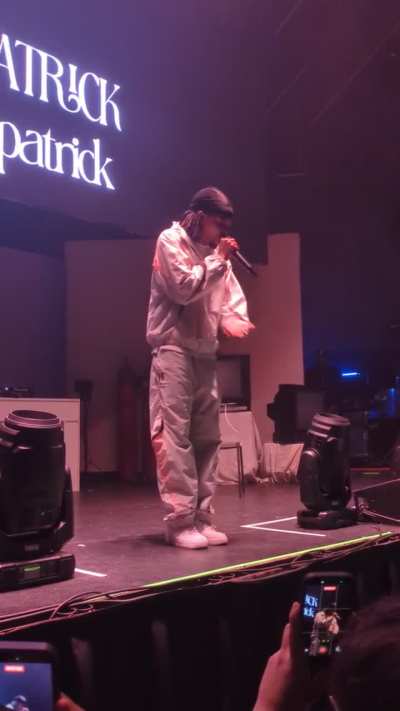 Chris Patrick preforming his Mafiathon freestyle live in Toronto