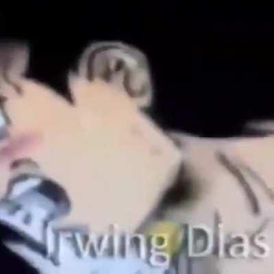 😦 desculpa mesmo 😞😔😔 😞😞😕😔