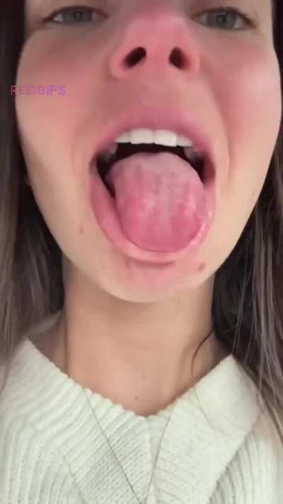 Make me lick your big wet head 🥵