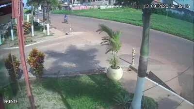 Responsible driving and cycling.