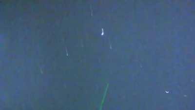 UFO performs sharp maneuver after laser pointer directly hits craft, Big Bear Lake, California