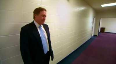 Jordan Raanan:Belichick has warned people to stay away from the Giants. Meanwhile Belichick: