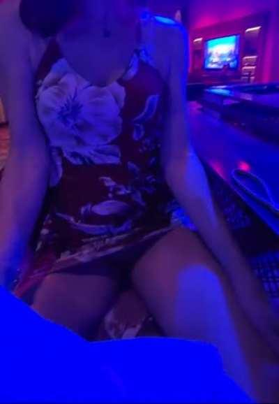 A girl just looking to have some fun on my cruise!