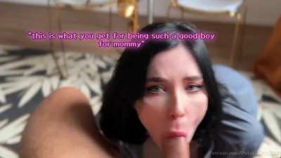 Your mom knows what you want... 🎁