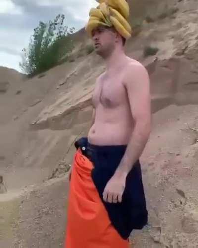 Wtf is going on here lol