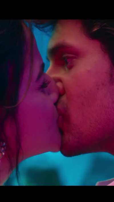 Vaishnavi Chaitanya Hot kissing from baby