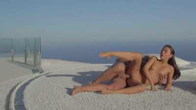 Eva Strauss/Iwia Sensual Spooning This Side Of Paradise X-Art