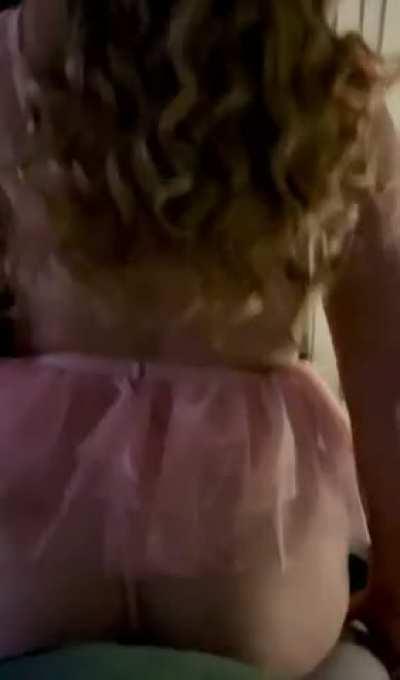 Do you like my tutu?