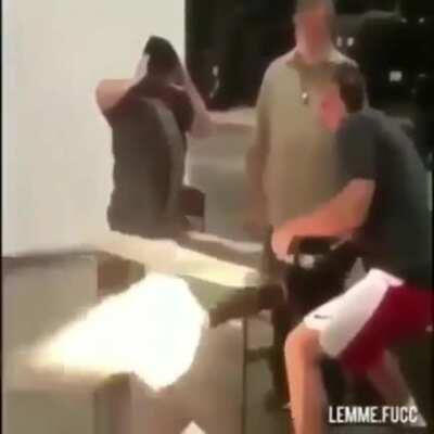 Pyro don't be a furry or this man is going to game end you