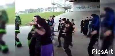 Não sei se ficou bom, mas quando lançou Cyberpunk2077 só lembrei desses malucos aí