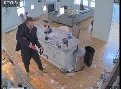 Goldstriker cleans up