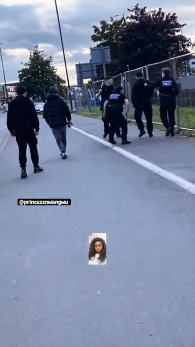 4 police officers can’t get the Boss on the floor