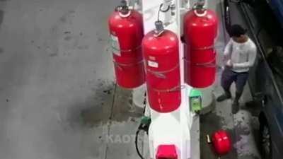 That's not how gas pumps work