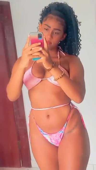 Gostosa Anatalia Sales 🤤🤤🤤