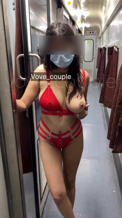 Would you be proud if your wife teased a train full of men with her boobs… or would you get jealous thinking one of them might enjoy what’s only yours? 😇🔥