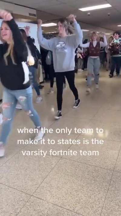 Hold up, schools in NA really got school bands and cheerleaders following around Fortnite players after they qualify for a tournament?