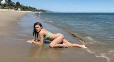 Lindsey on the beach