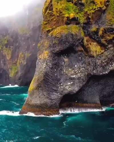 🔥 Elephant Rock in the Sea of Islands Heimaey-Iceland's Volcanic Wonder!!!