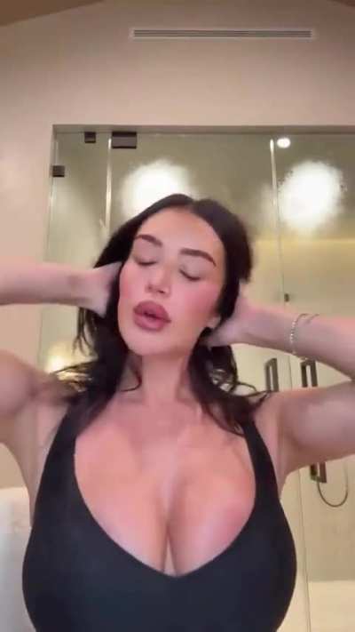 Diva via TikTok - 27-11-24