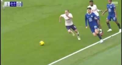 Cuti Romero doing Cuti Romero things