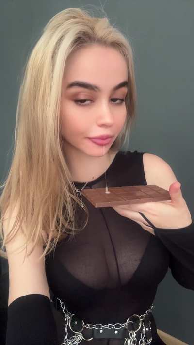 I got some chocolate for you, are you gonna eat it?