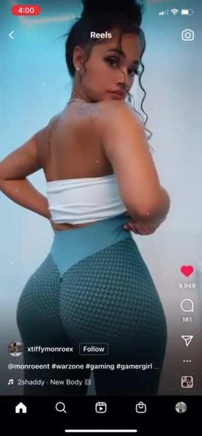 Tiffy Monroe (@xtiffymonroex)