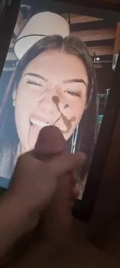 [reddit Charlie was really begging for it🥵💦