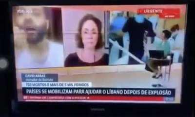 Há coisas que precisam ser faladas, mesmo que não seja o momento mais adequado.