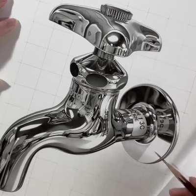 Hyper-realistic sketching.