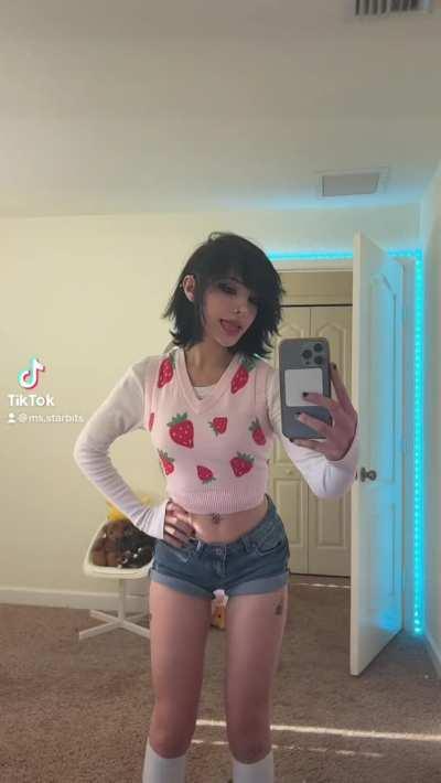 Take the doll to your bed