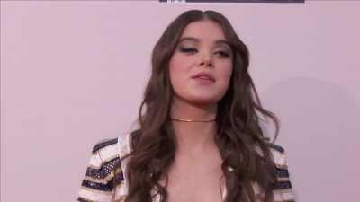 Hailee Steinfeld