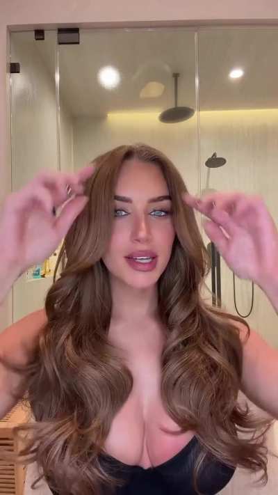 Bombshell Hair - IG, Dec 7th 2025