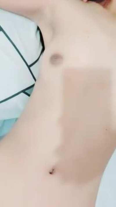 Do you still consider me hot even I have flat chest?