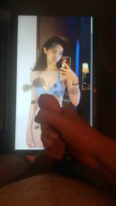 Kyedae made me moan while cumming 😩